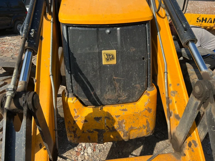 Трактора, комбайны и специальные автомашины Экскаватор-погрузчик JCB 3CXT 14M2NM 2020 года выпуска
